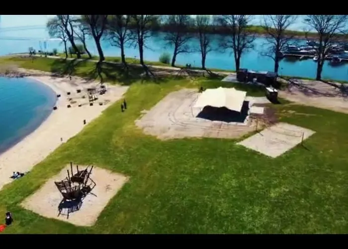 Luxus Chalet im schönen Recratiepark De Veerstal